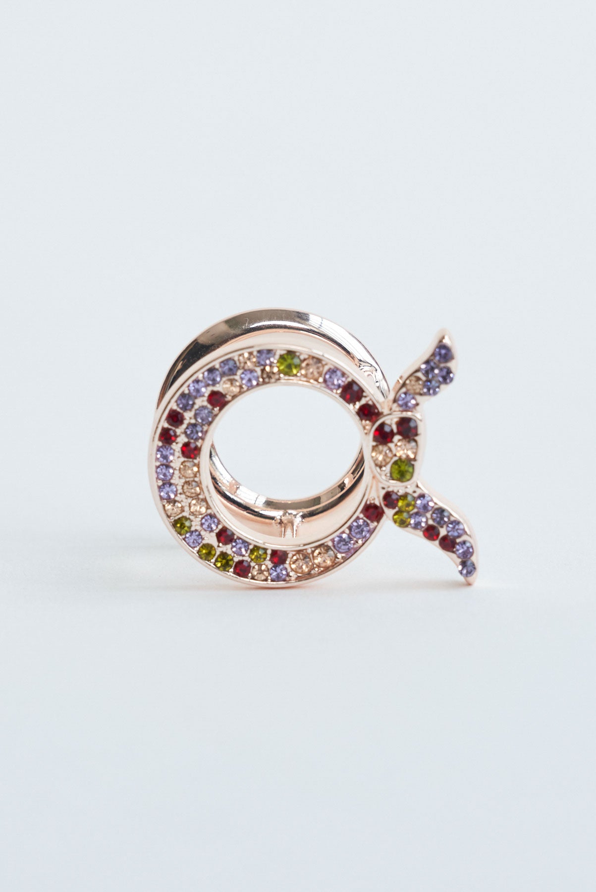 text -- multicolored rose gold