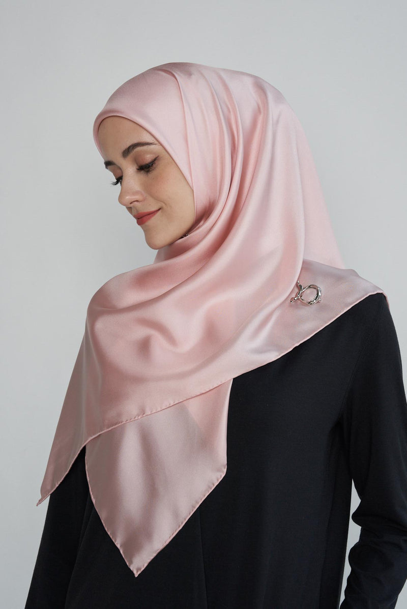 text -- shimmering ladylike pink
