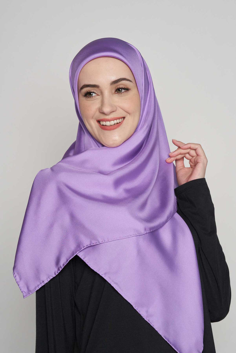 text -- shimmering lavender