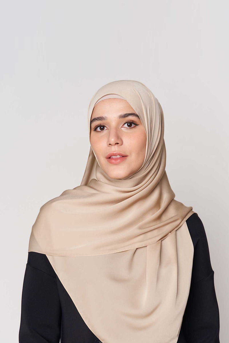 plaintastic mute satin scarf No-Silk Silk™ Italian stitch hem