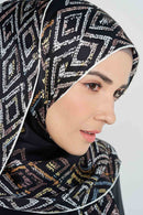 text -- diamond sophisticated black