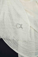 text -- wool white