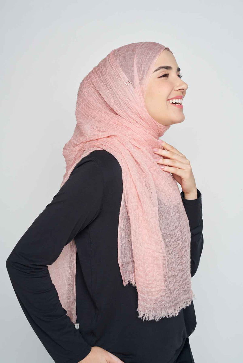 text -- wool pink