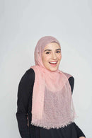 weekend crush-it scarf in CRINKLED WOOL