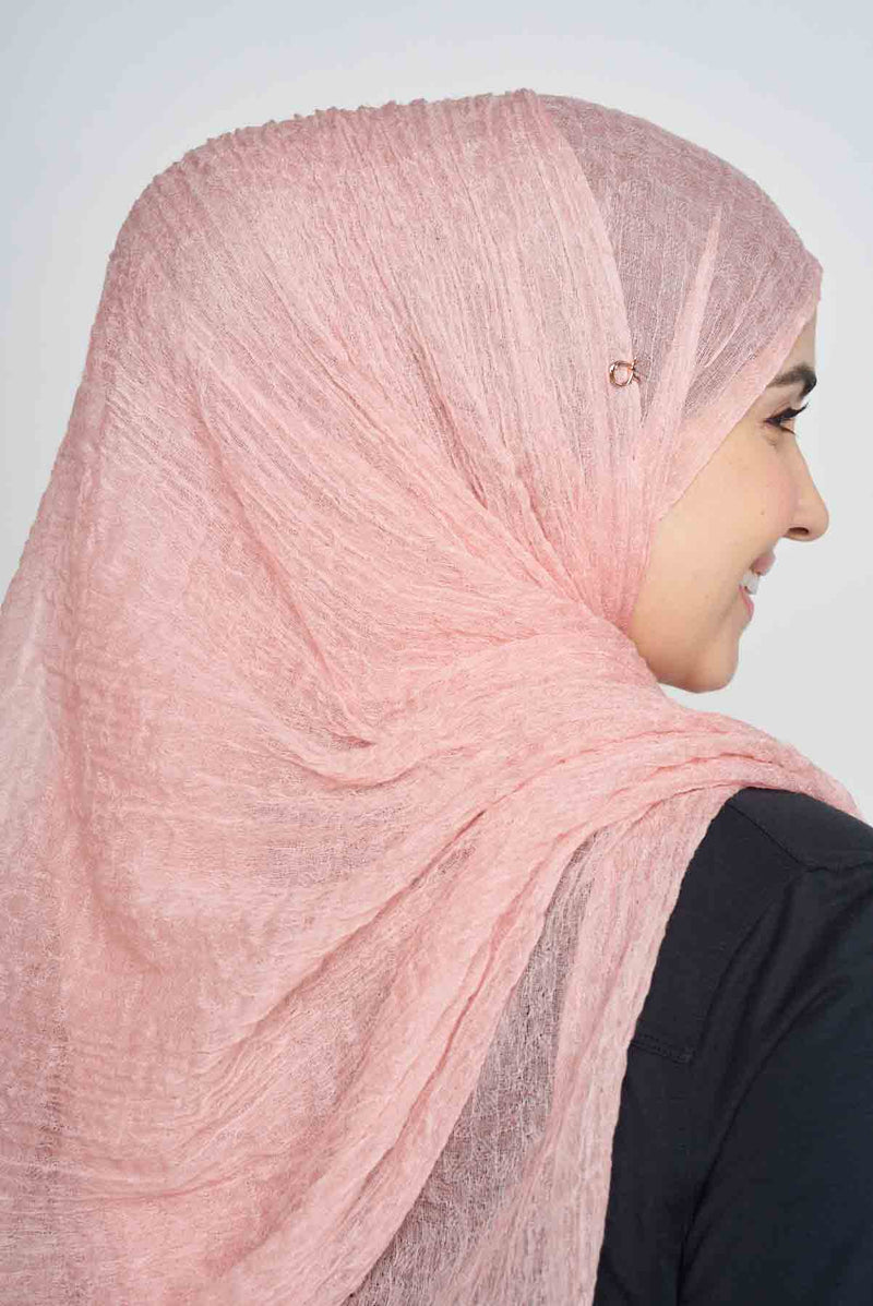text -- wool pink