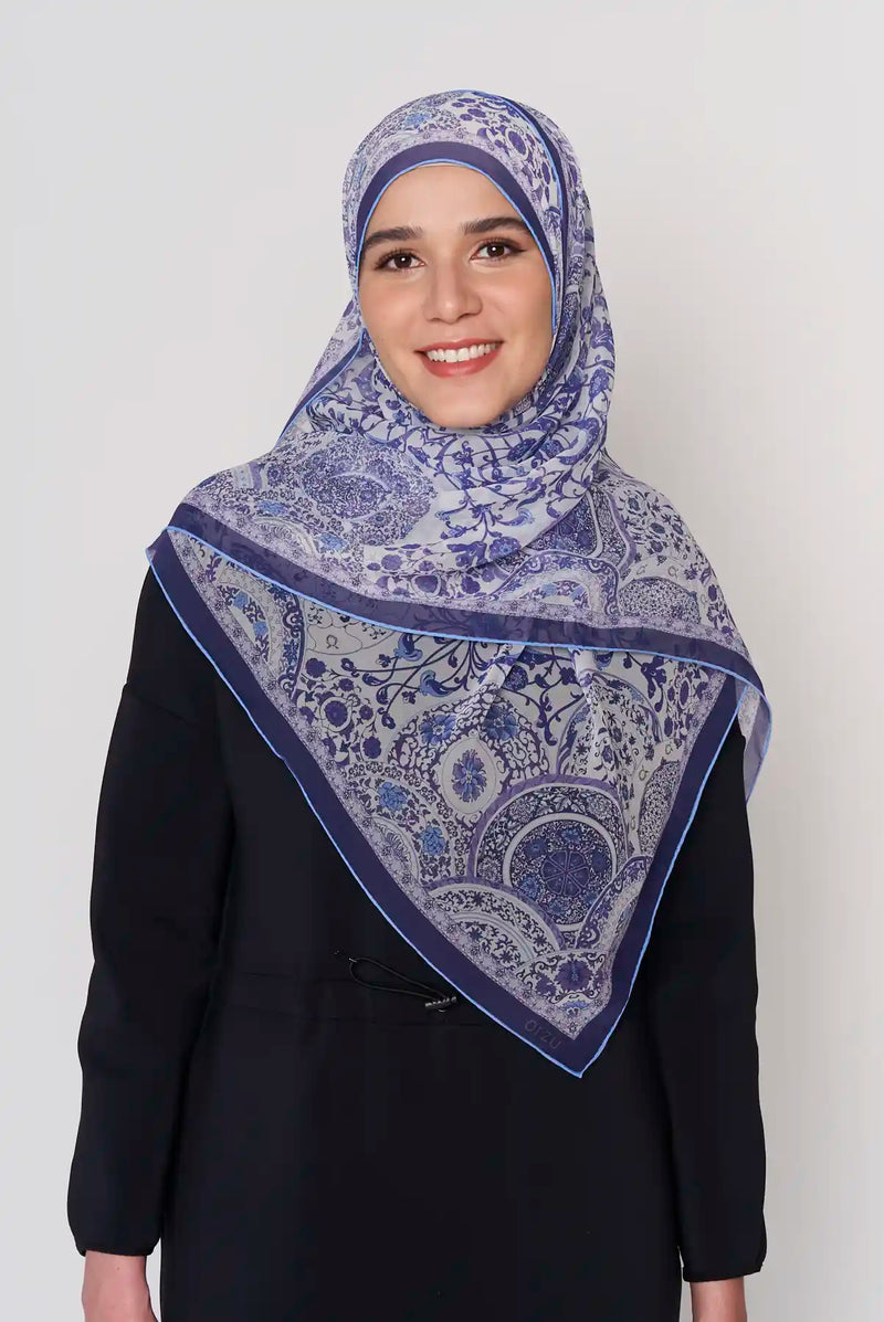 text -- blossom turkish tile