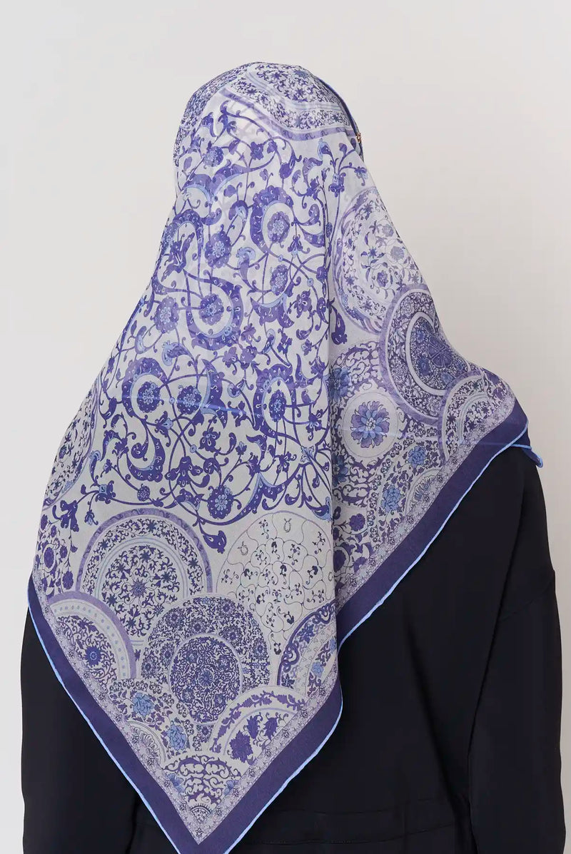 text -- blossom turkish tile