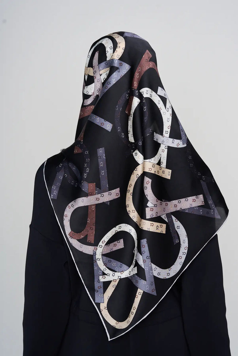 the signature scarf CREPE SATIN SILK