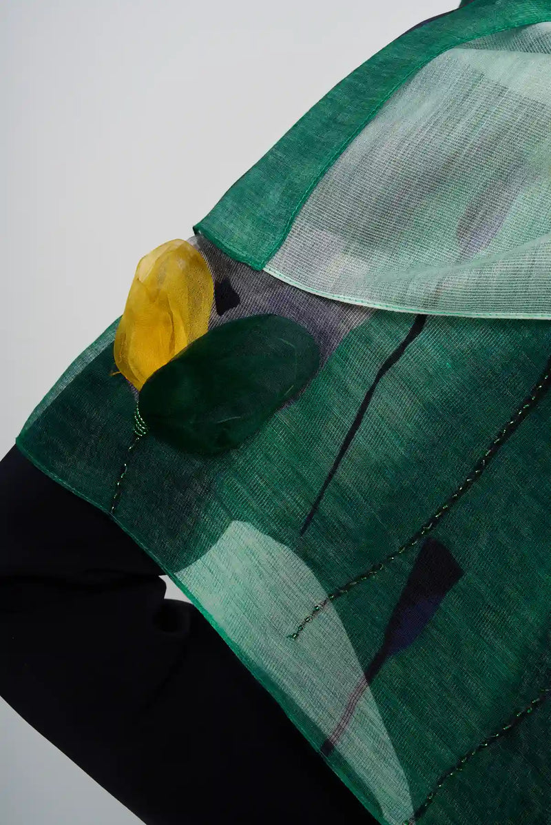 text -- tulips emerald