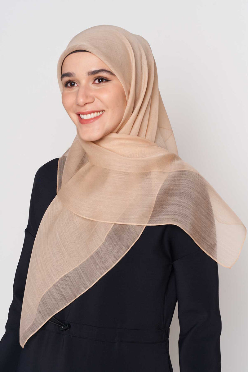 text -- cashmere beige