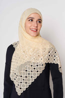 text -- beaded cream