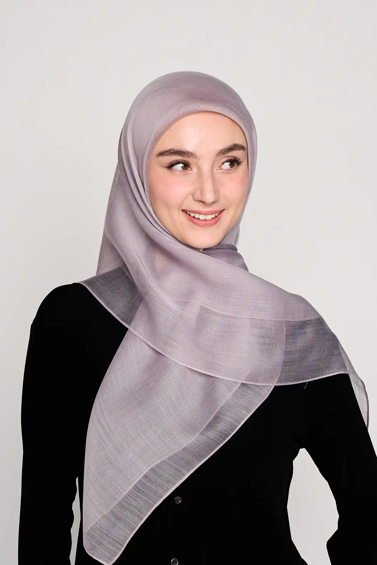 text -- cashmere grey lavender