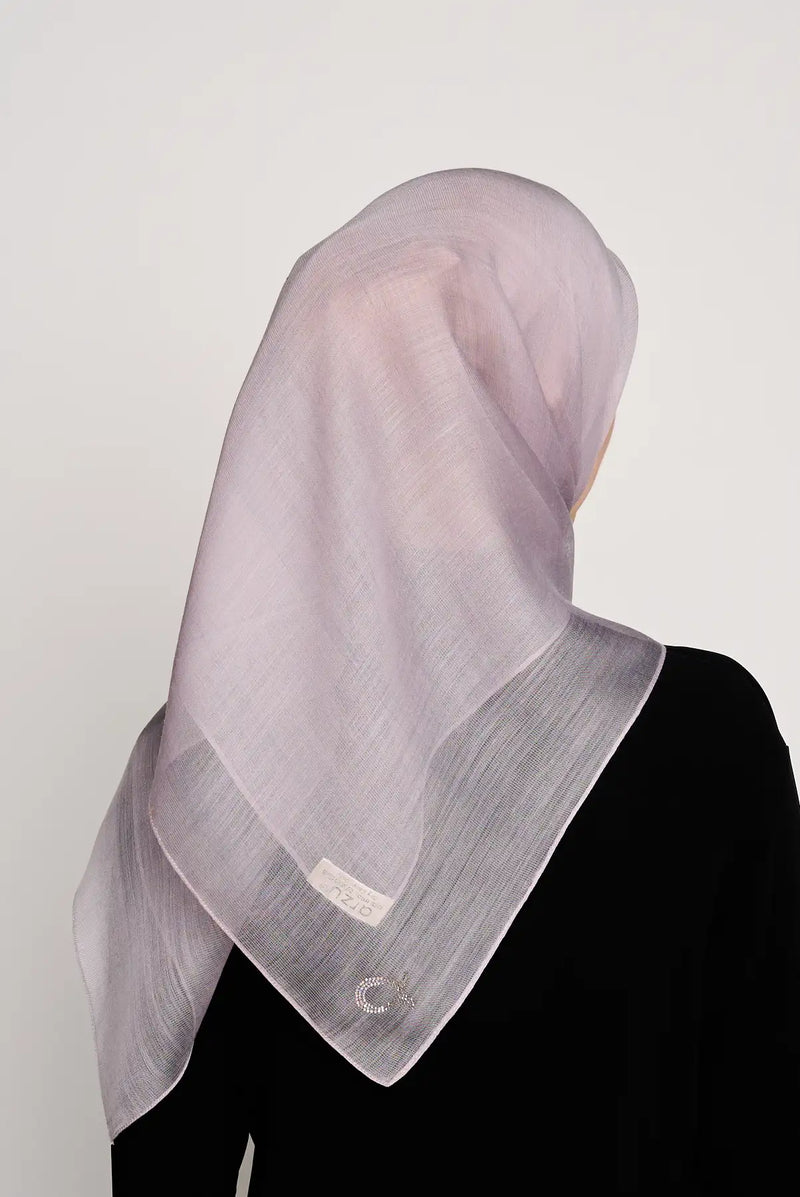 text -- cashmere grey lavender