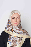 butterfly kisses square TWILL SILK Medium