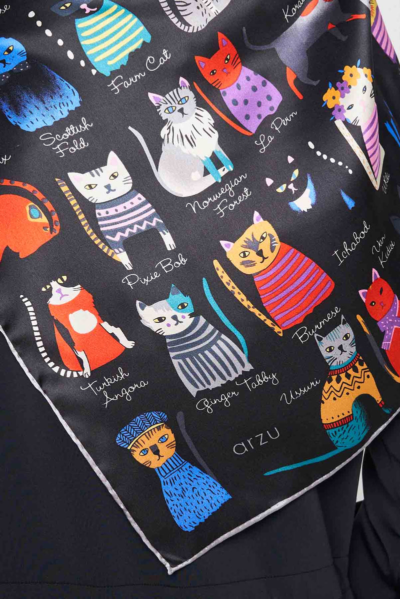 text -- cats multi black