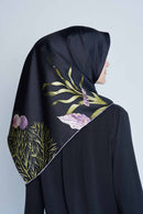 text -- siren sophisticated black