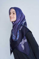 text -- arzu knot navy blue