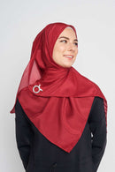 the good wrinkles scarf SILKOT hand-rolled hem