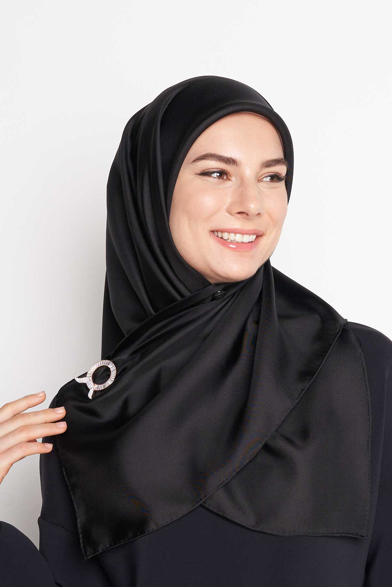 text -- shimmering sophisticated black