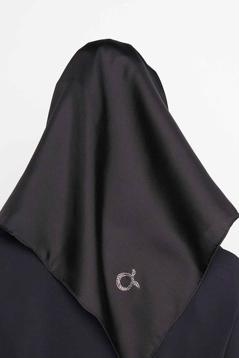 text -- shimmering sophisticated black