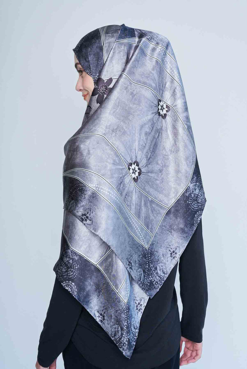 text -- fun and floral stone wash