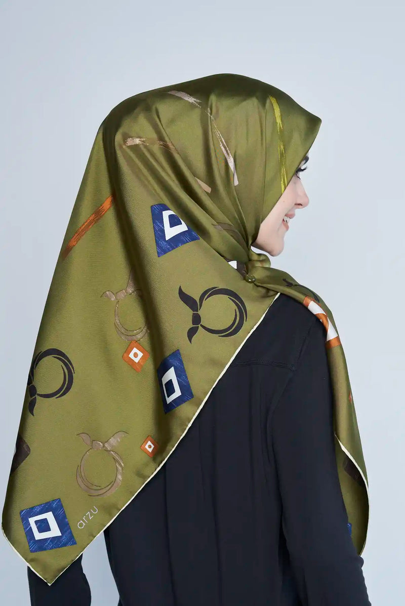 text -- charms olive