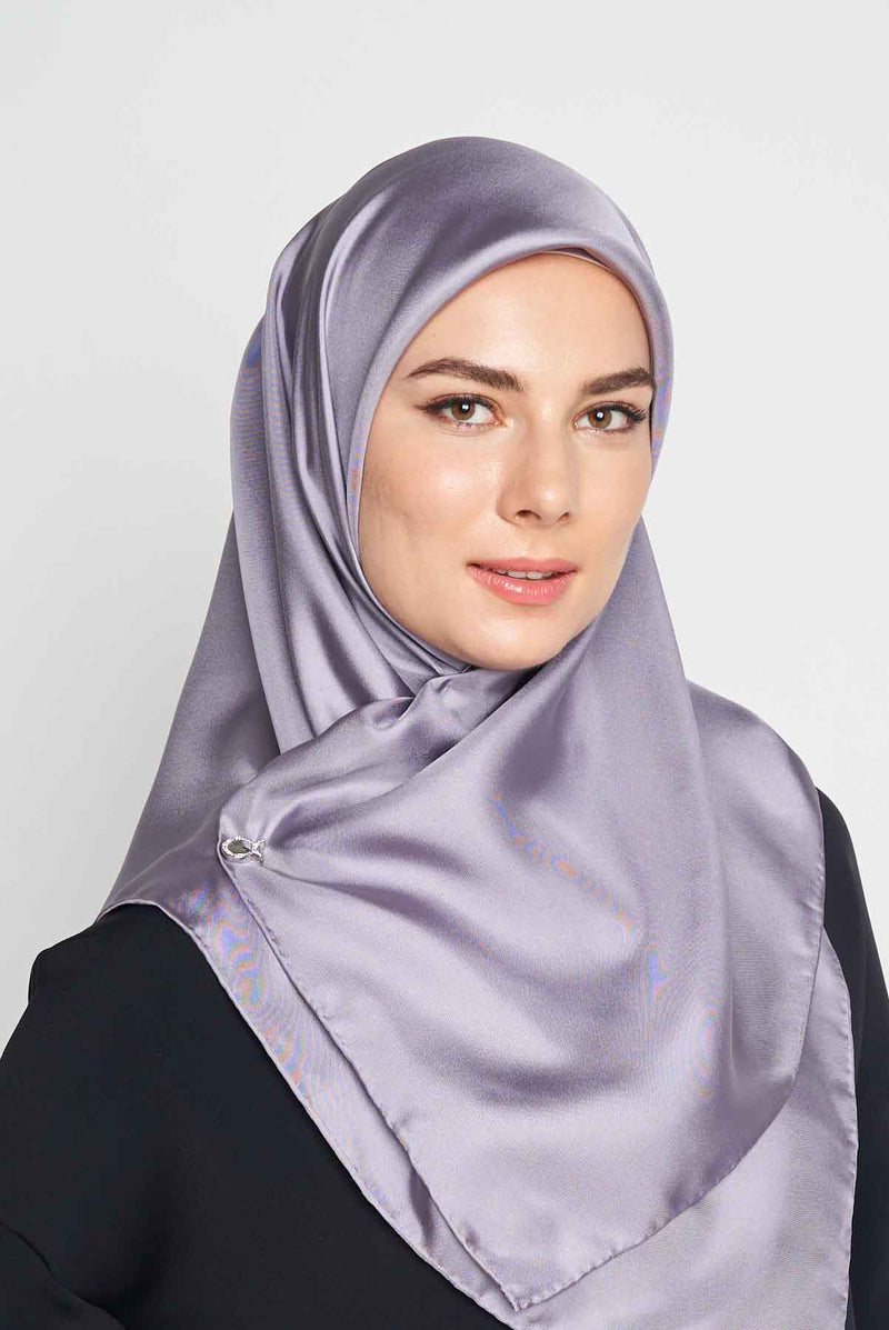 text -- shimmering lavender