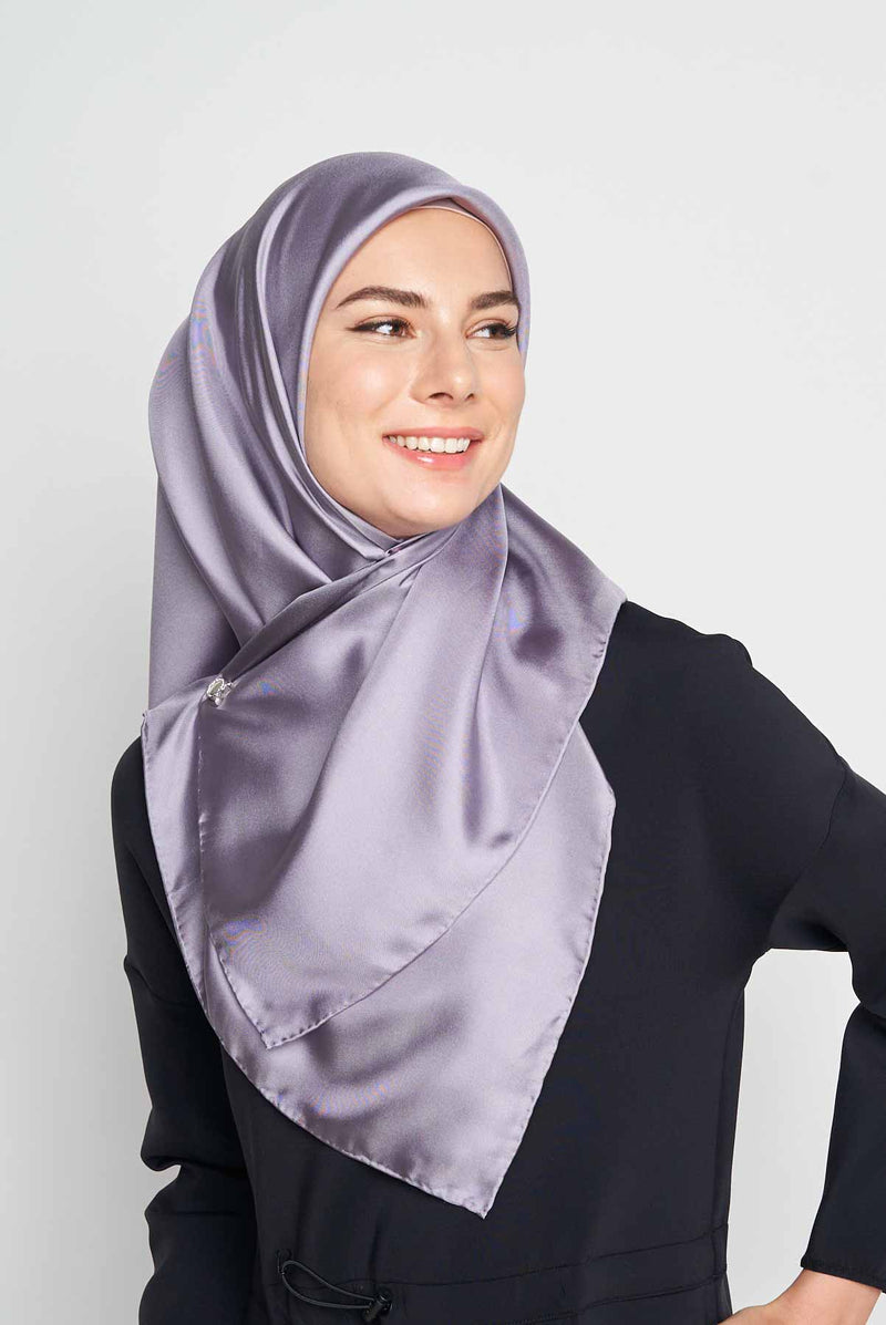 text -- shimmering lavender