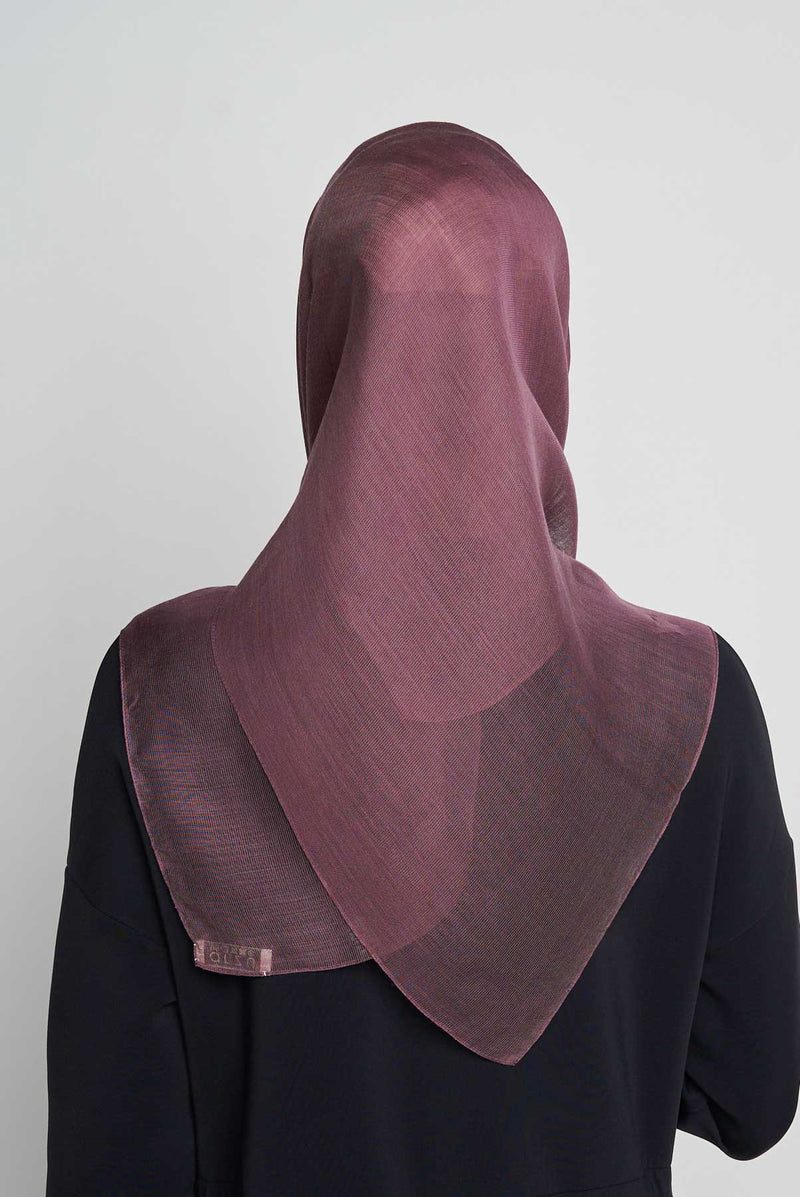 text -- cashmere brown