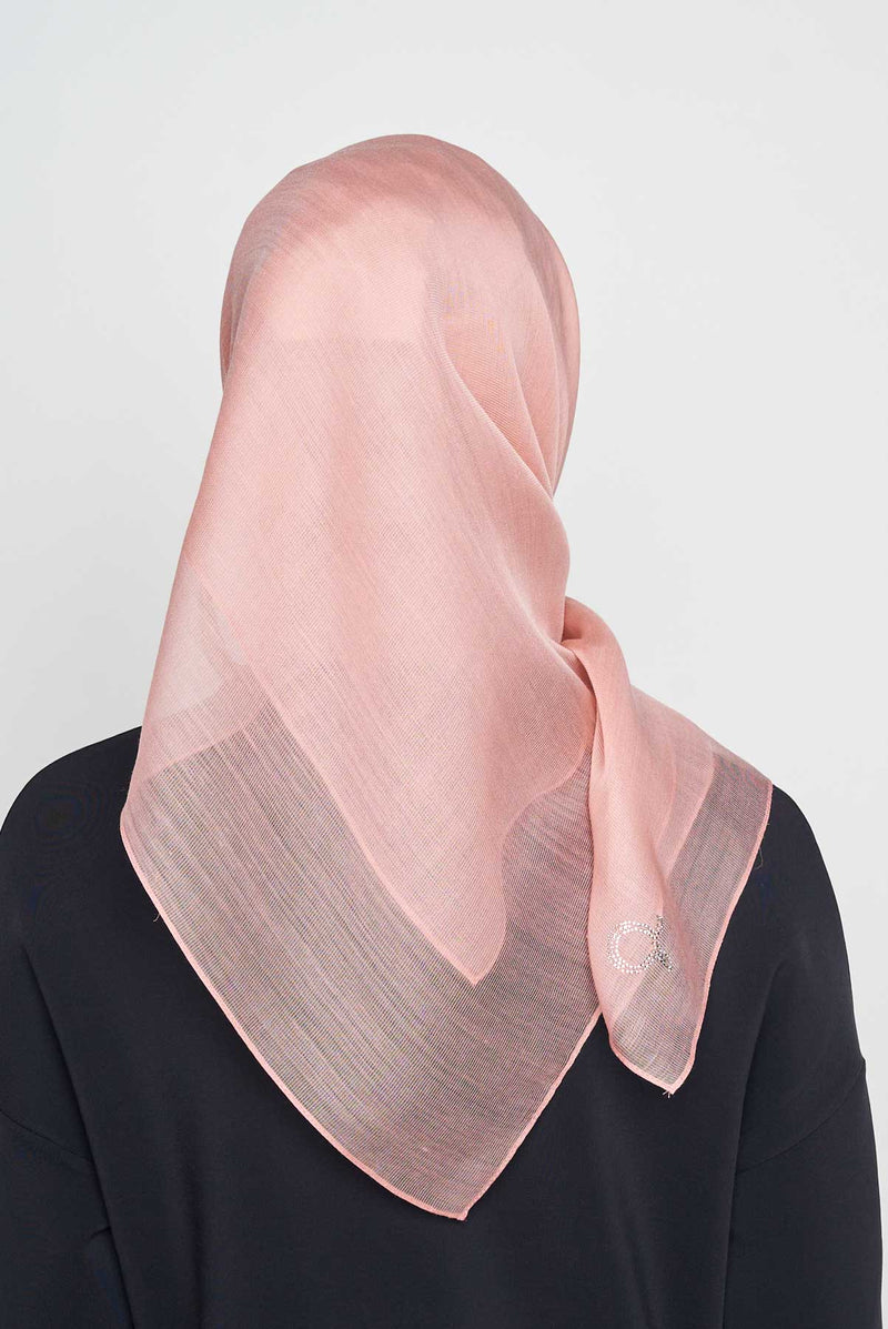 text -- cashmere dry rose