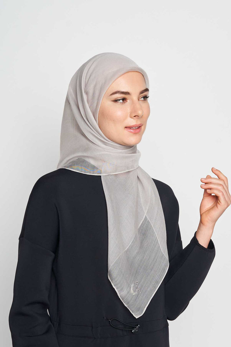 text -- cashmere grey
