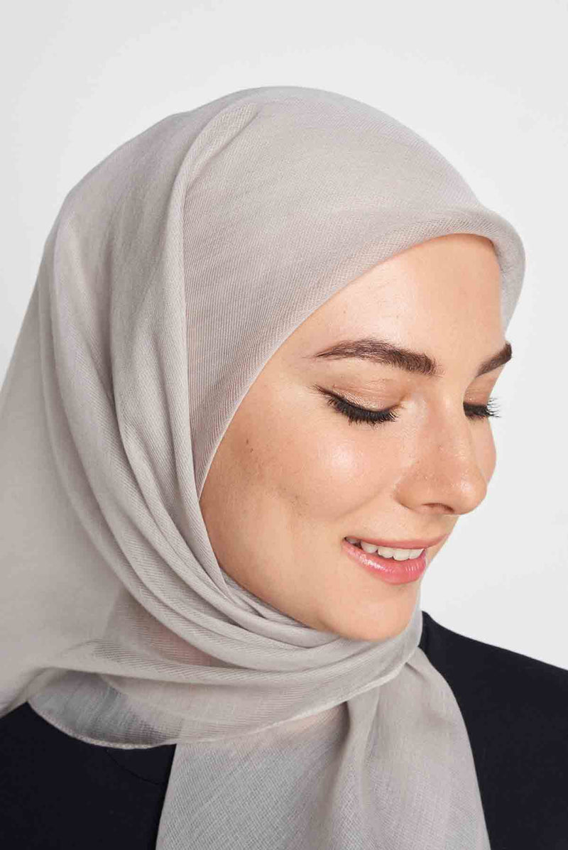 text -- cashmere grey