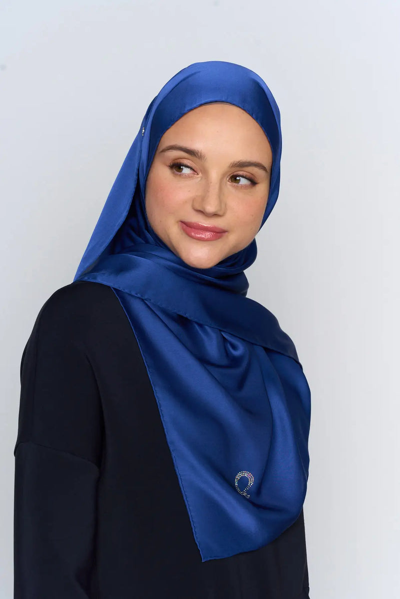 text -- high gloss navy