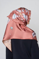 text -- reversible mauve and etoupe
