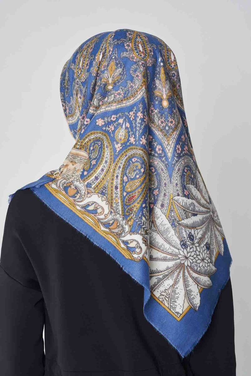 text -- ornamental blue