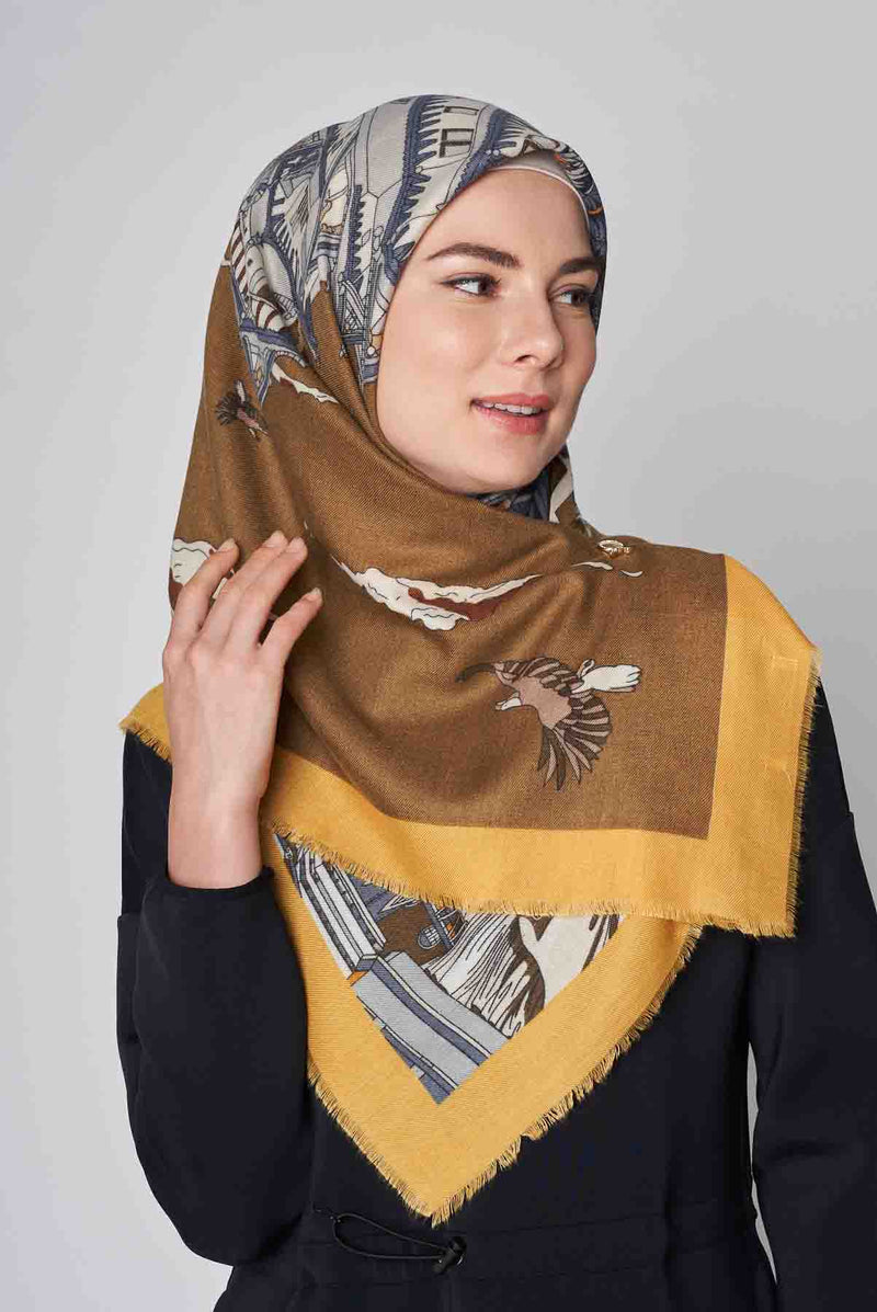 text -- heritage gold