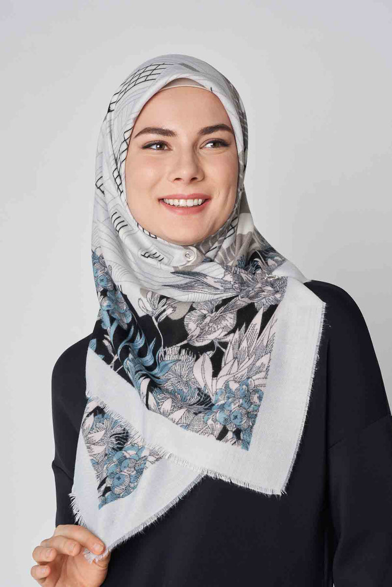 text -- modern floral white