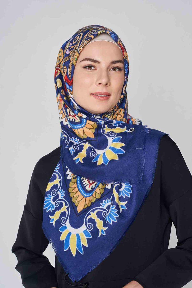 text -- vibrant paisley blue