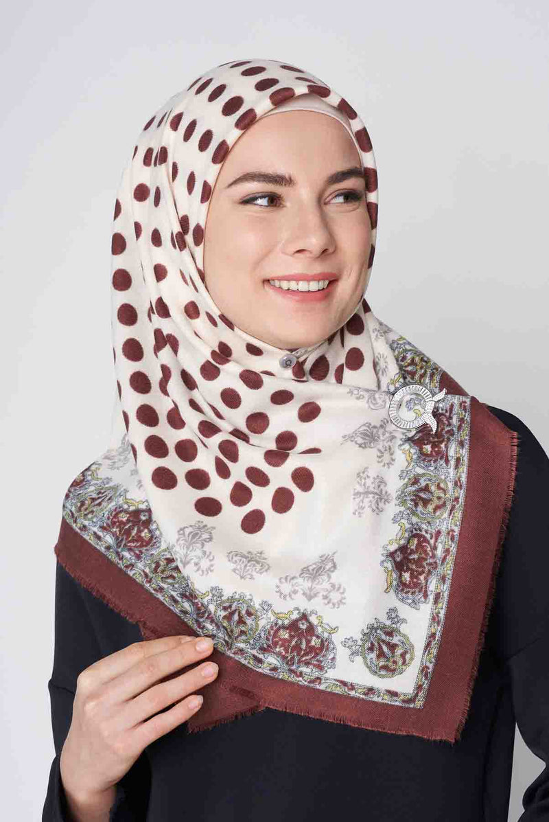 text -- majestic polka maroon