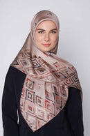 diamond lattices are forever square TWILL SILK Large