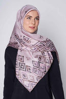 text -- diamond mauve