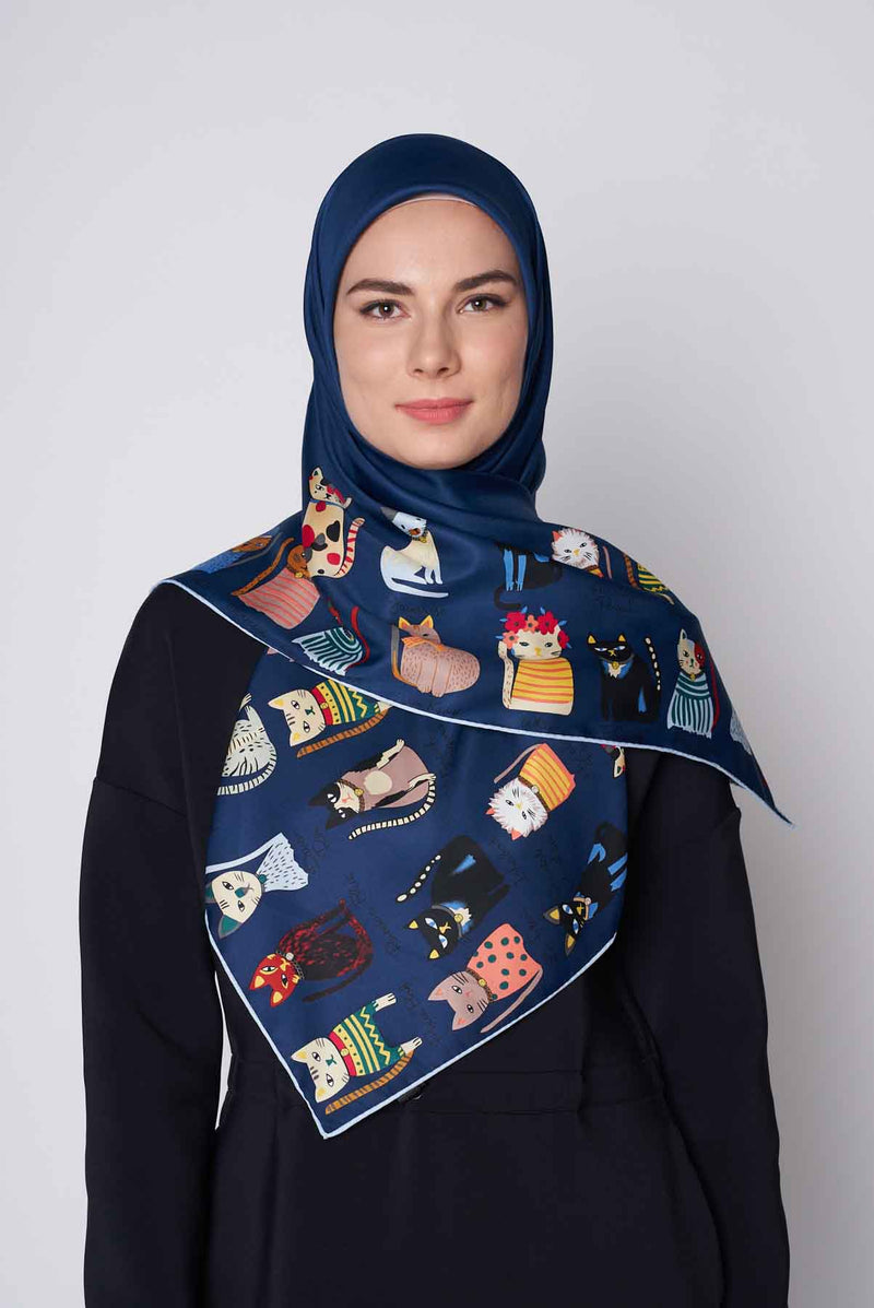 text -- cats navy blue