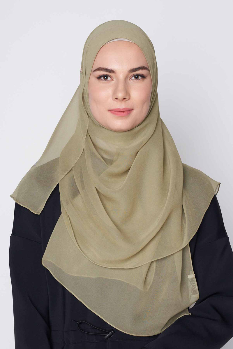 text -- crepe silk moss