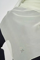 text -- crepe silk van cleef green