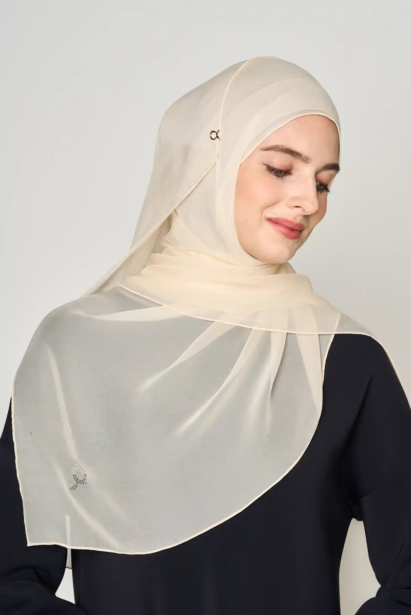 text -- crepe silk linen
