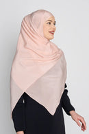 text -- lustre tea rose