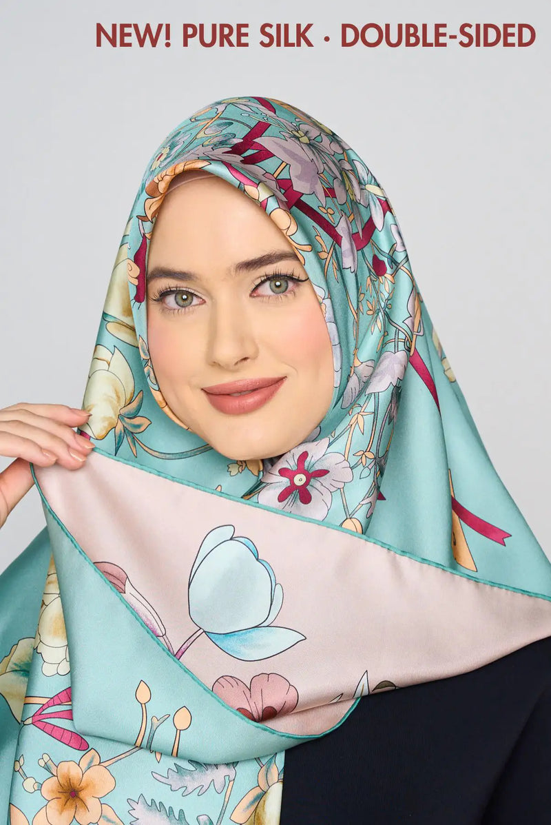 essentially arzu square DOUBLE-SIDED TWILL SILK