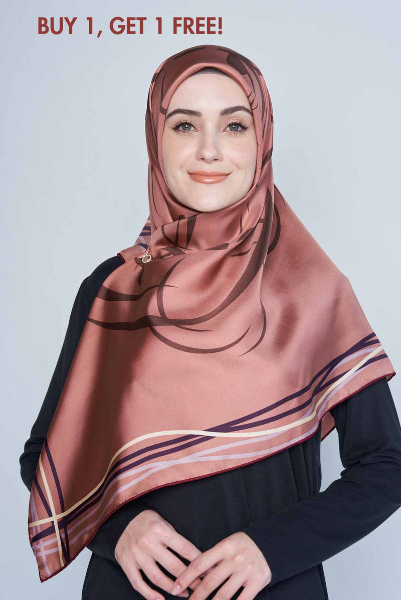 beauty that never fades square TWILL SILK Medium