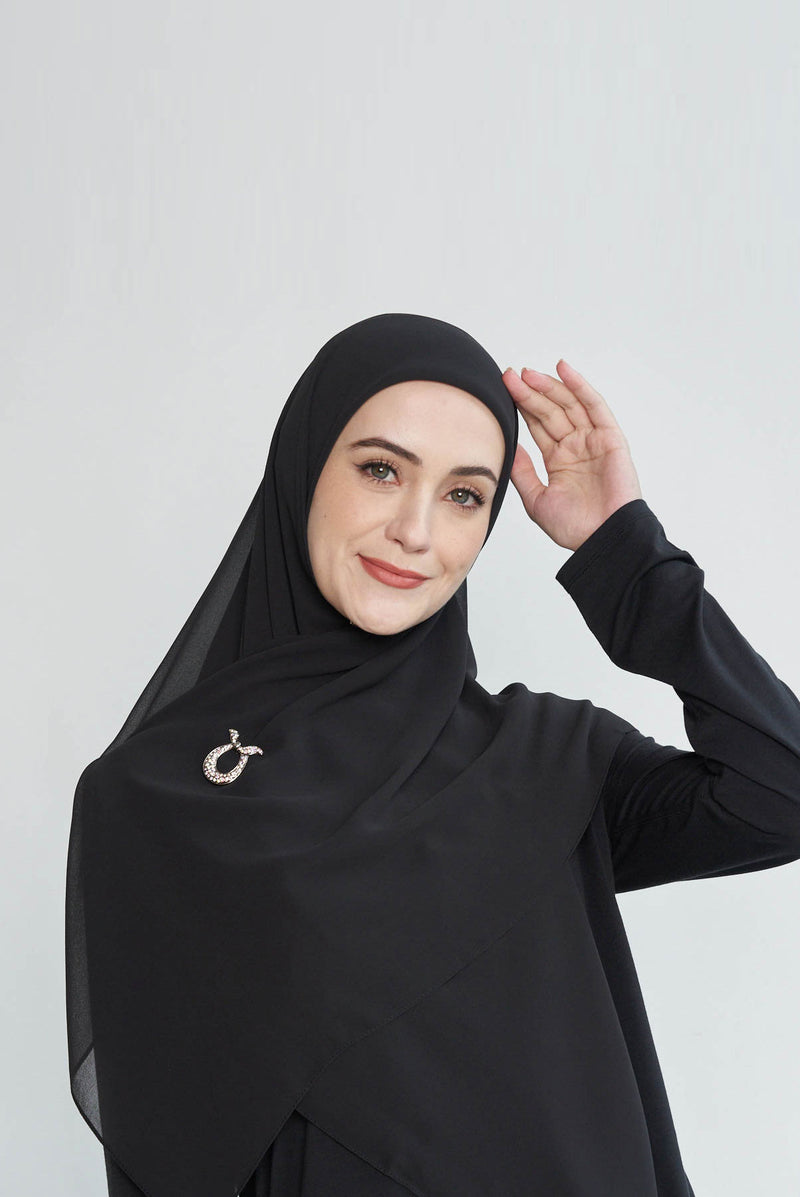 stretch-it square Large GEORGETTE Italian stitch hem
