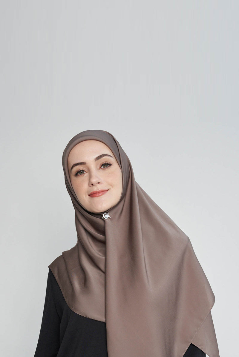 plaintastic mute satin square Large No-Silk Silk™ Italian Stitch hem